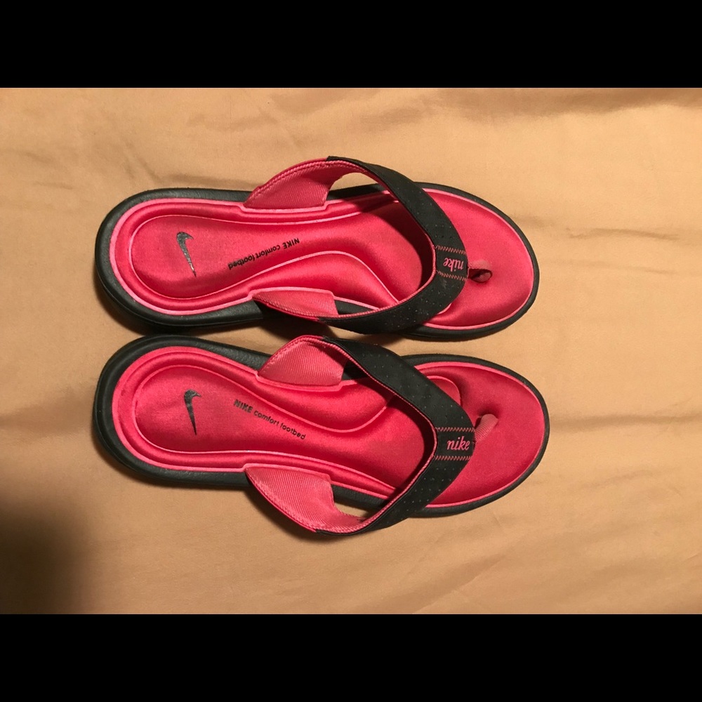 **LOWEST** Nike memory foam flip flops
